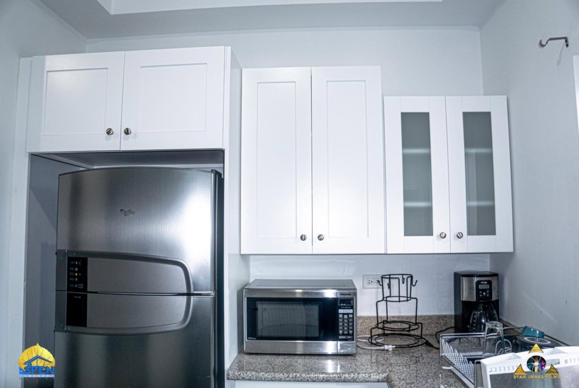 Second image of B502-10 Surbiton Place , Kingston in Kingston 10, St. Andrew, Jamaica - property is For Rent
