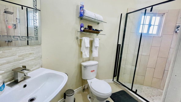 Seventh image of 5a Forest Way, Kingston 19 in Kingston 19, St. Andrew, Jamaica - property is For Rent