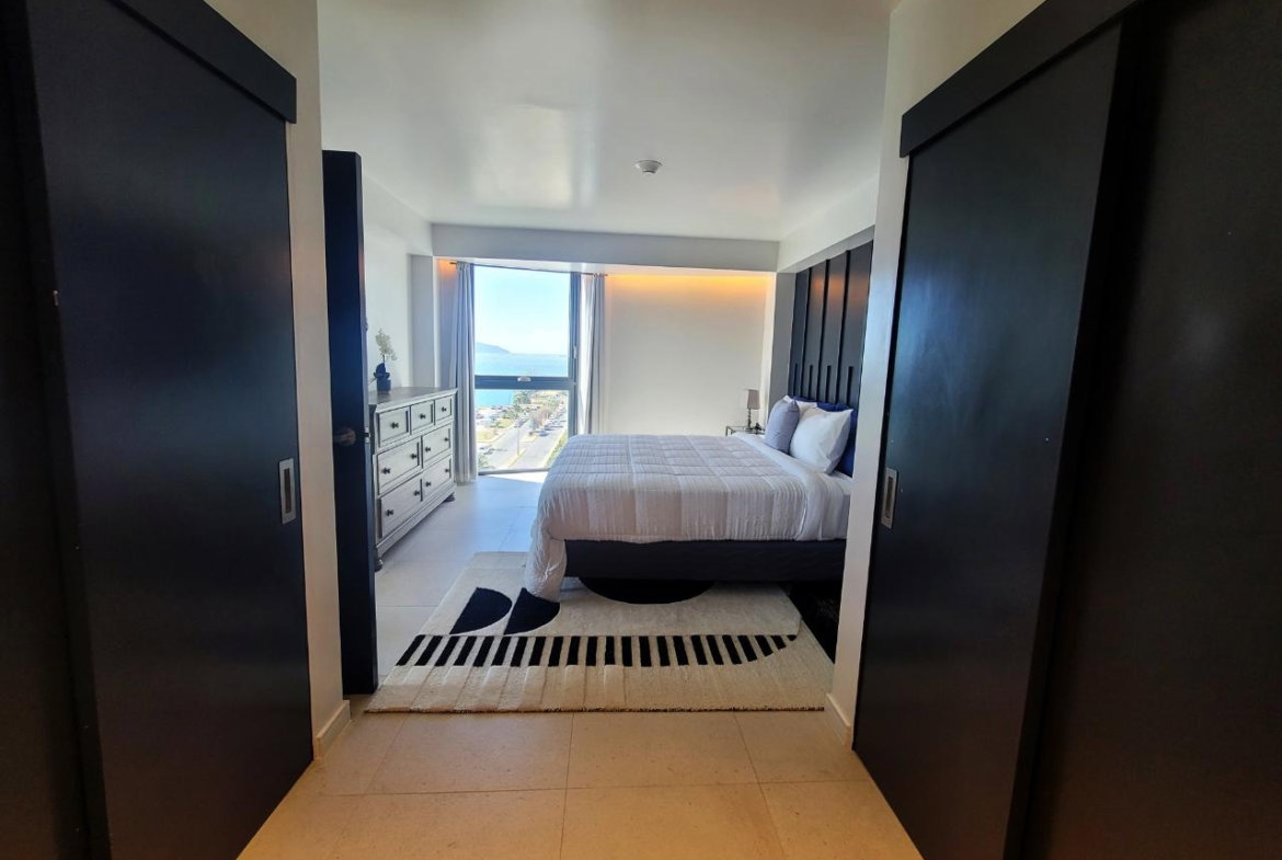 Fifteenth image of 910-2-4 King Street in KINGSTON, Kingston, Jamaica - property is For Rent