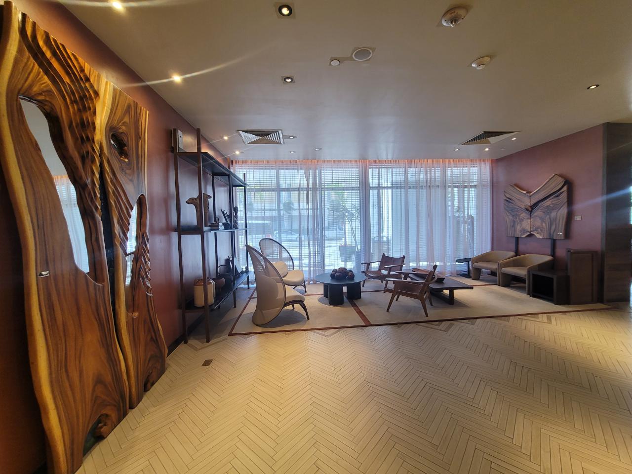 Twenty-Fourth image of 910-2-4 King Street in KINGSTON, Kingston, Jamaica - property is For Rent