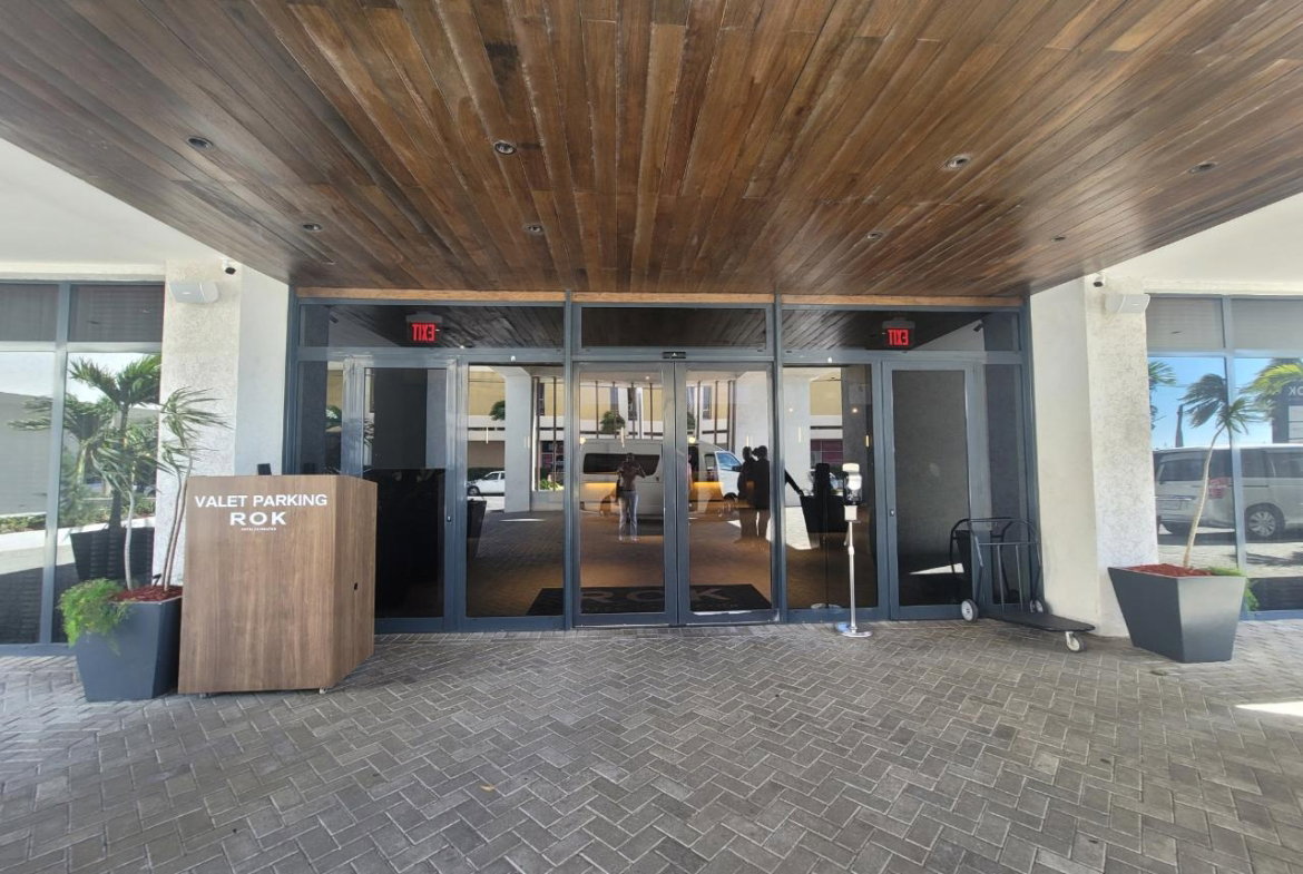 Twenty-Eighth image of 910-2-4 King Street in KINGSTON, Kingston, Jamaica - property is For Rent