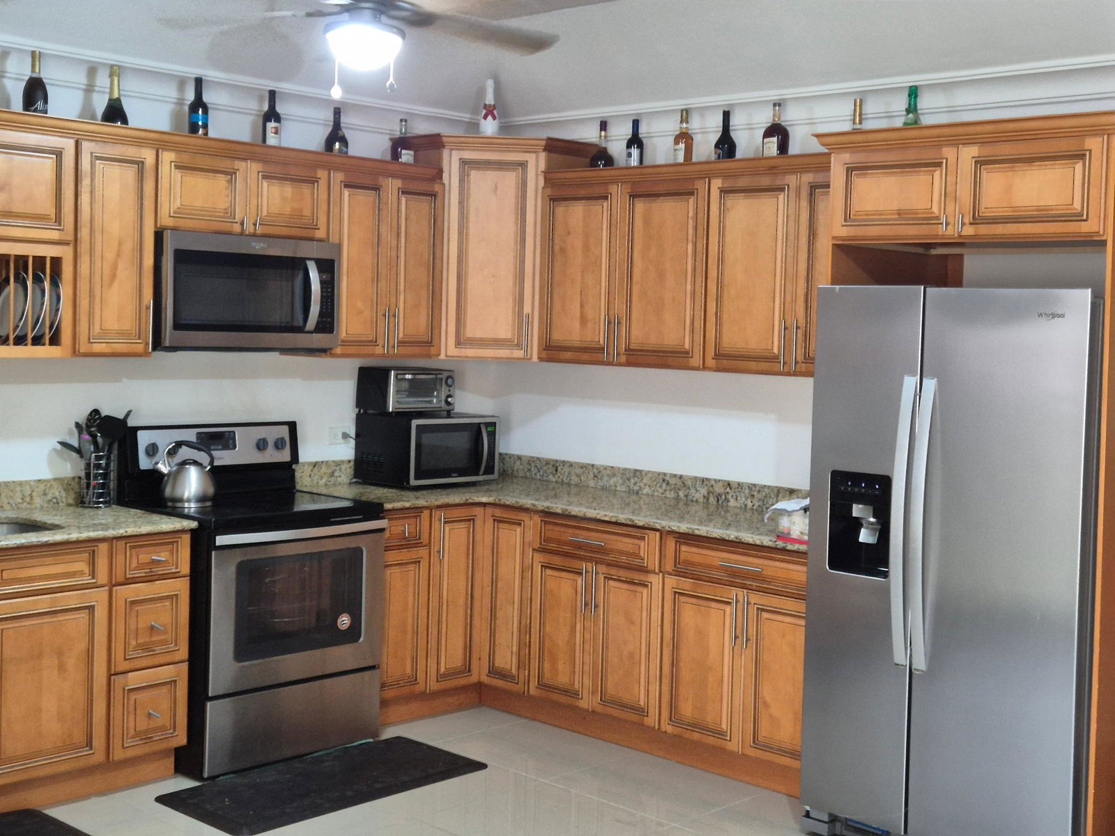 Ninth image of 20-22 Charlemont Avenue in Kingston 6, St. Andrew, Jamaica - property is For Rent
