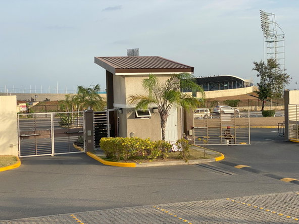 Second image of 411-15-17 Crieffe Road in Kingston 6, St. Andrew, Jamaica - property is For Rent