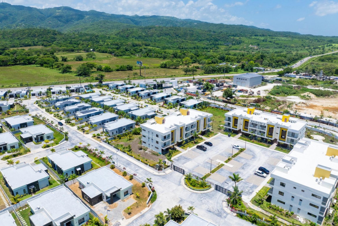 Third image of F201-emerald Paradisiac Beach Club in Richmond, St. Ann, Jamaica - property is For Sale
