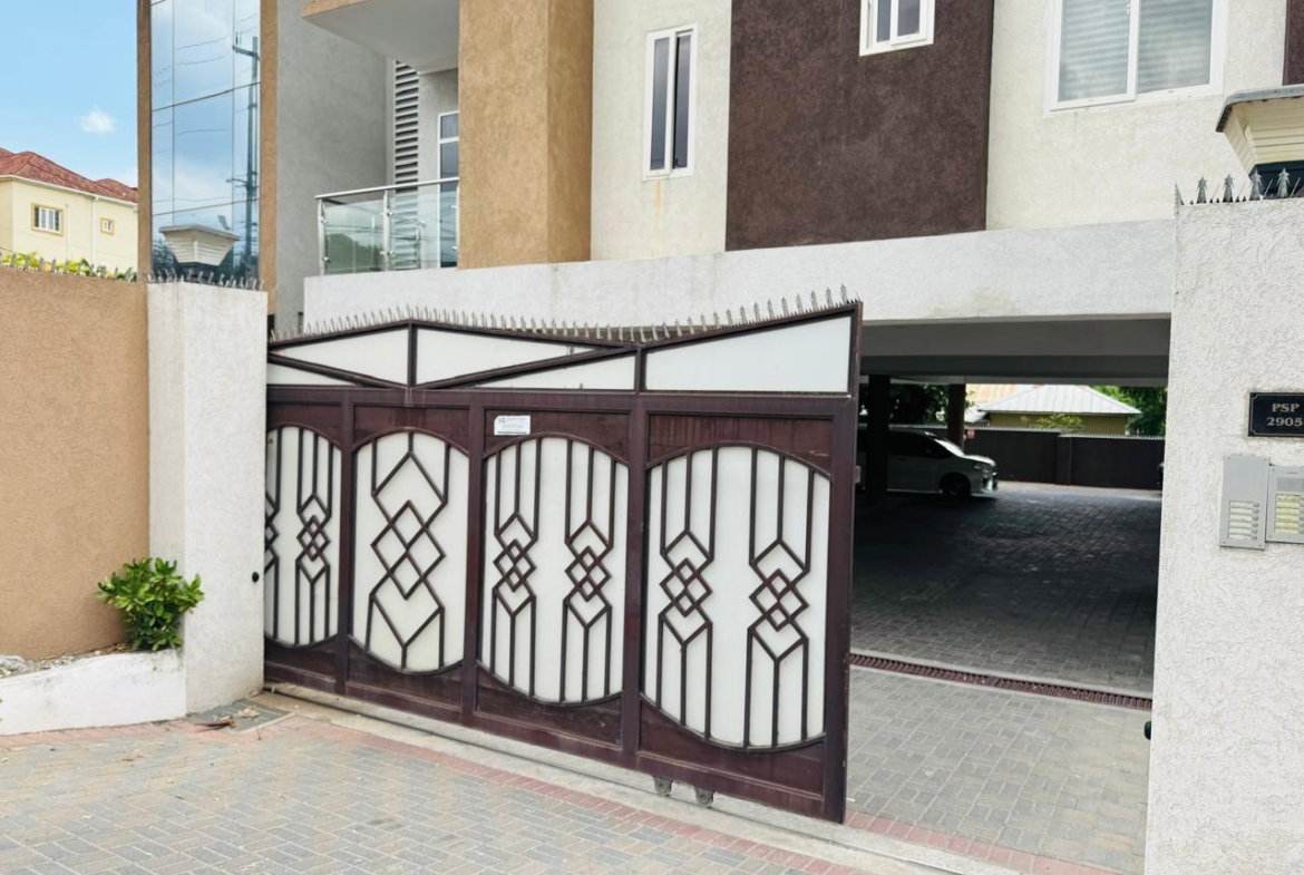 Fourth image of 7-9 Liguanea Ave, Kingston 6 in Kingston 6, St. Andrew, Jamaica - property is For Sale