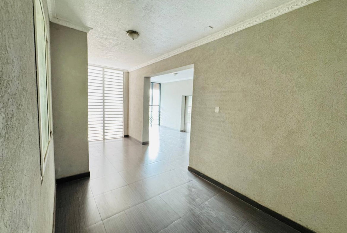 Seventh image of 7-9 Liguanea Ave, Kingston 6 in Kingston 6, St. Andrew, Jamaica - property is For Sale