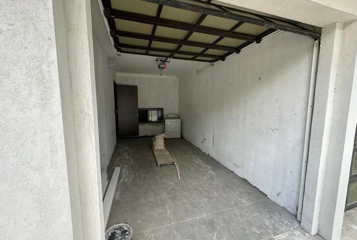 Twenty-Fifth image of 8-10 Widcombe Road in Kingston 6, St. Andrew, Jamaica - property is For Sale
