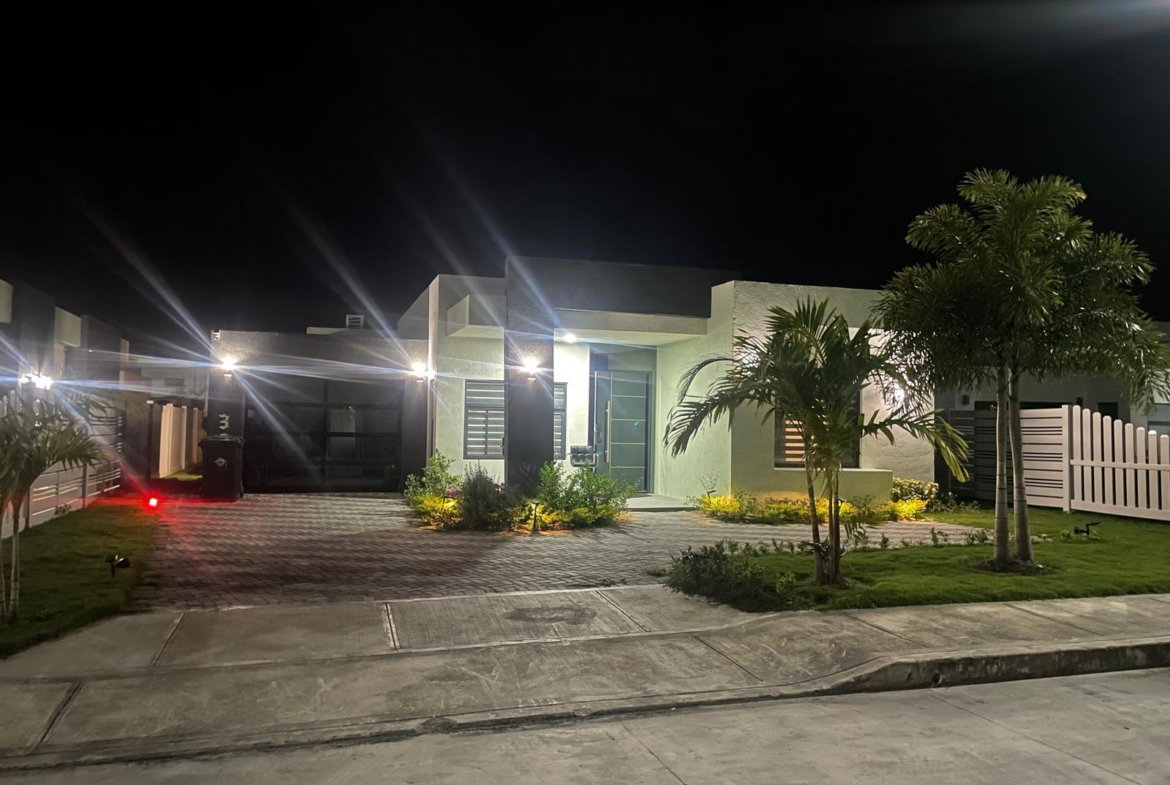 Fifteenth image of 332- Paradisiac Village st Ann in Richmond, St. Ann, Jamaica - property is For Rent