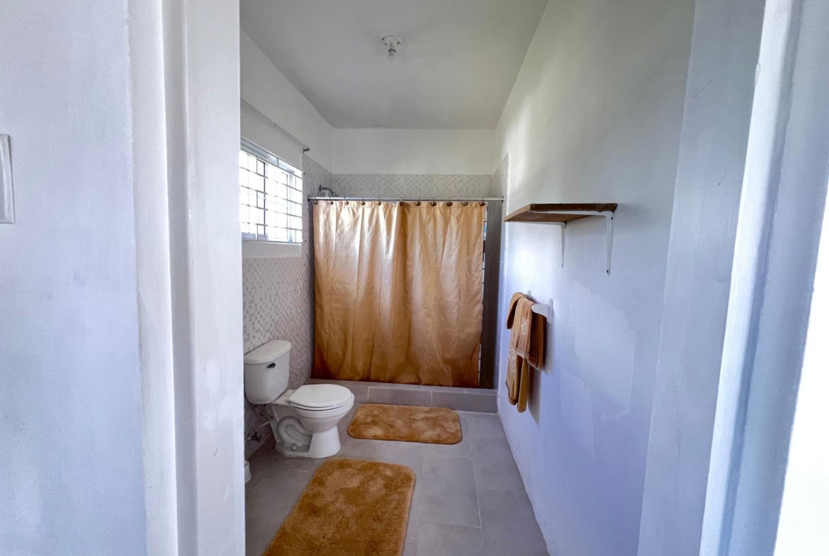 Sixth image of 6 Vale Royal in Duncans, Trelawny, Jamaica - property is For Rent