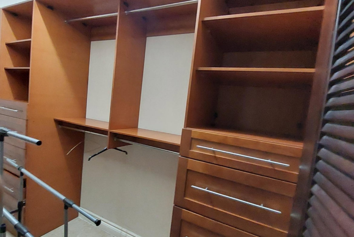 Ninth image of 1 31 Hopefield Avenue in Kingston 6, St. Andrew, Jamaica - property is For Sale