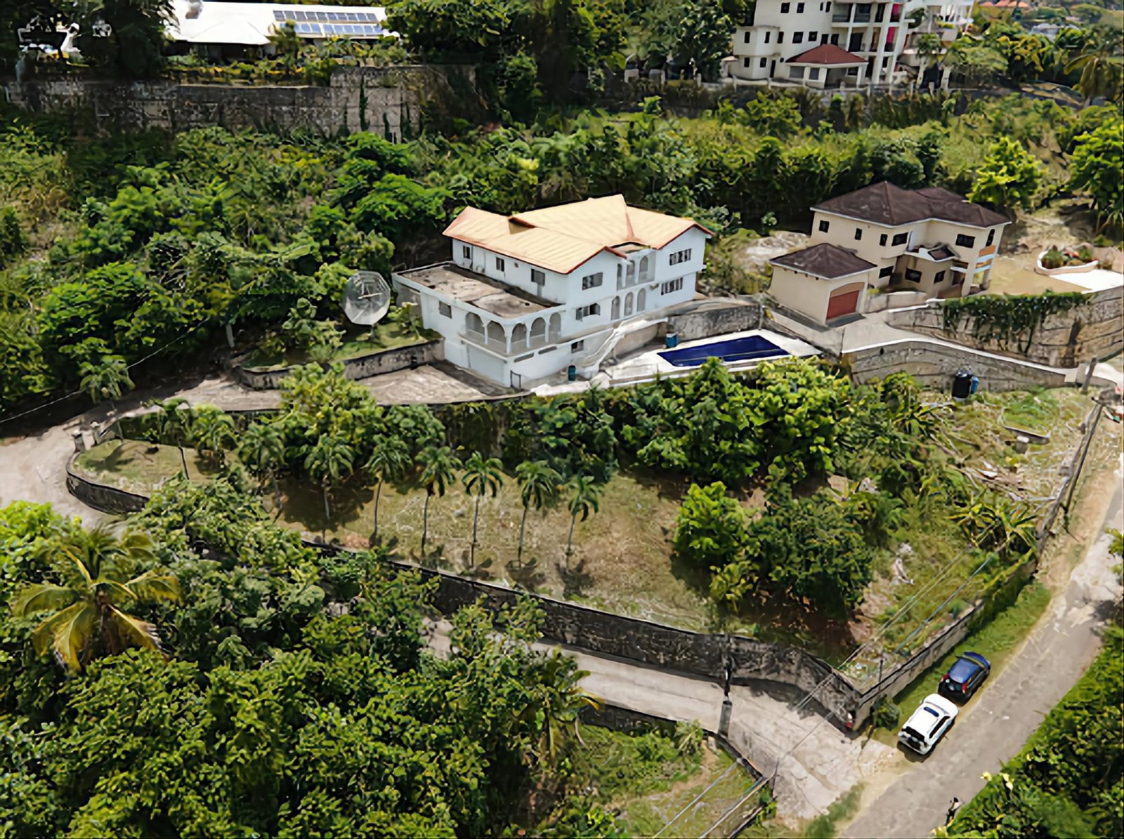 Eighth image of 45 Bridgemount Park in Kingston 8, St. Andrew, Jamaica - property is For Sale
