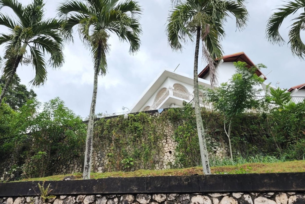 Ninth image of 45 Bridgemount Park in Kingston 8, St. Andrew, Jamaica - property is For Sale