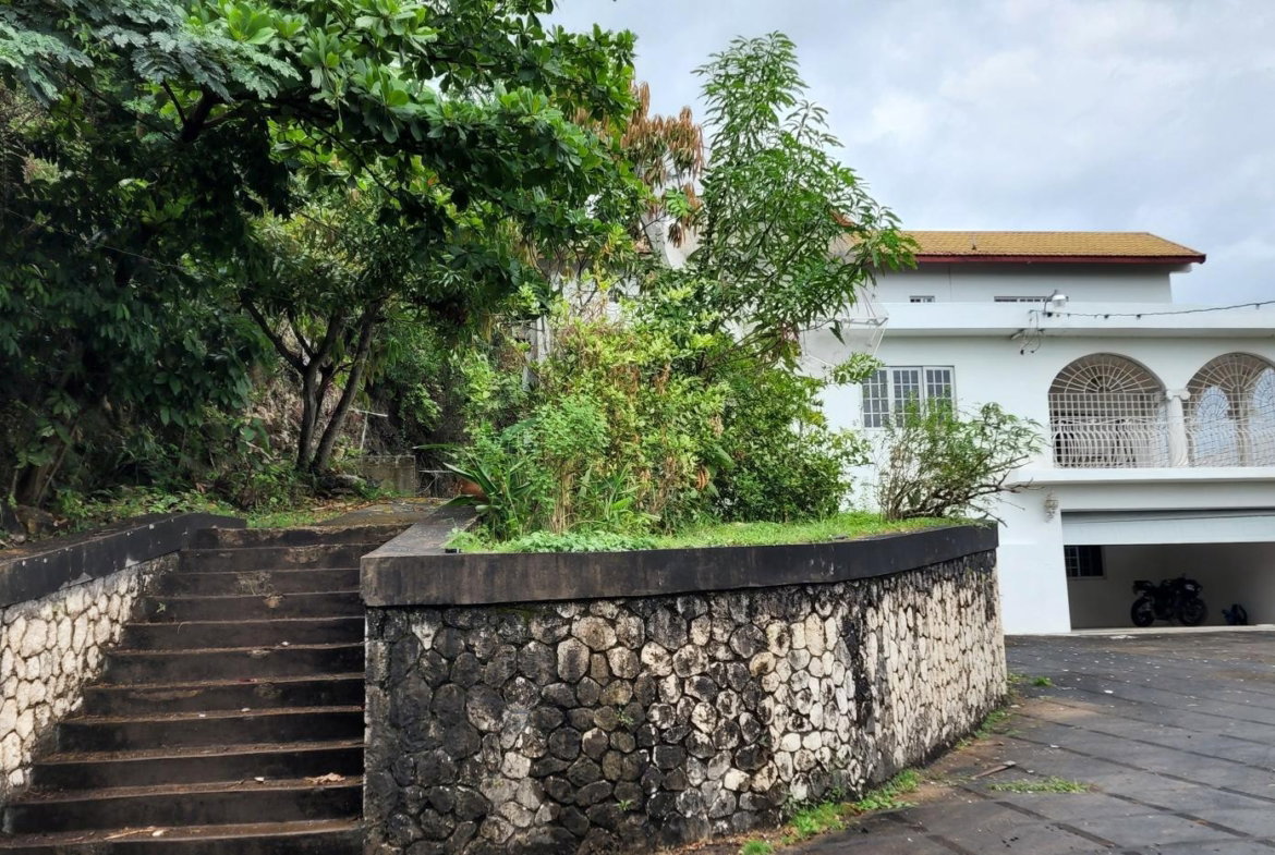 Twelfth image of 45 Bridgemount Park in Kingston 8, St. Andrew, Jamaica - property is For Sale
