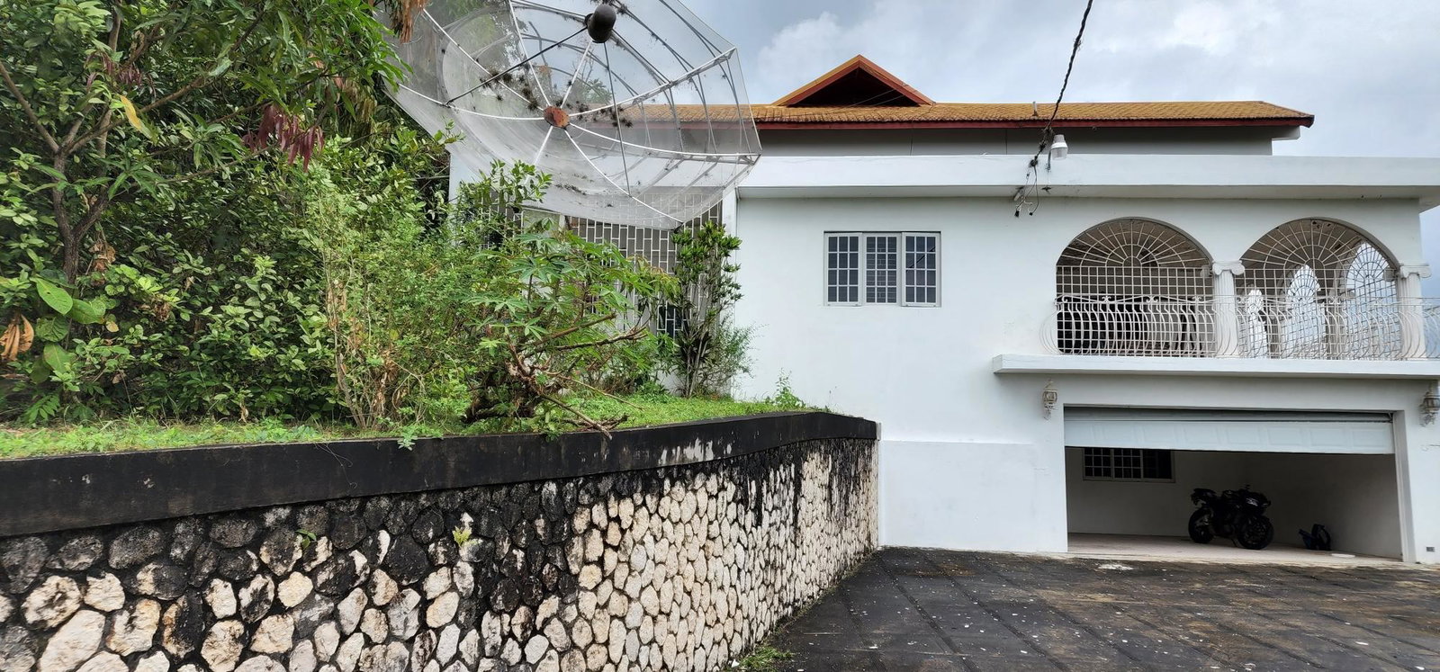 Thirteenth image of 45 Bridgemount Park in Kingston 8, St. Andrew, Jamaica - property is For Sale