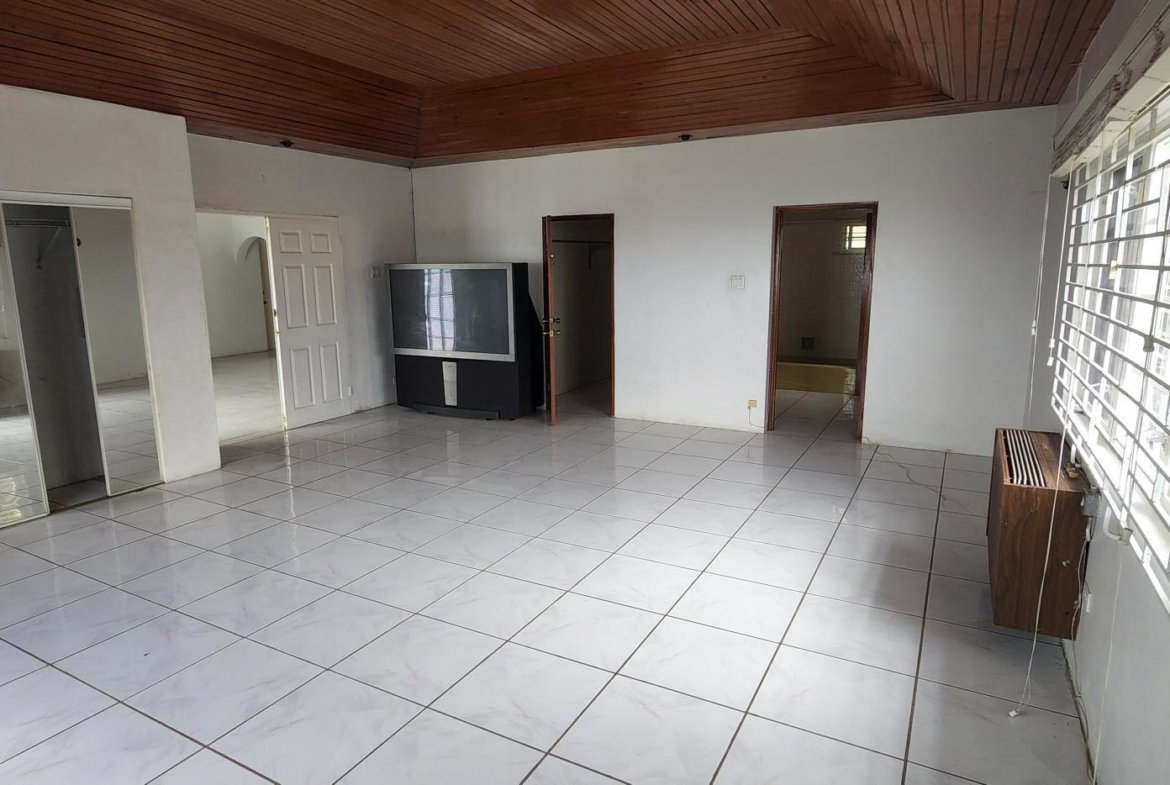 Twenty-Ninth image of 45 Bridgemount Park in Kingston 8, St. Andrew, Jamaica - property is For Sale