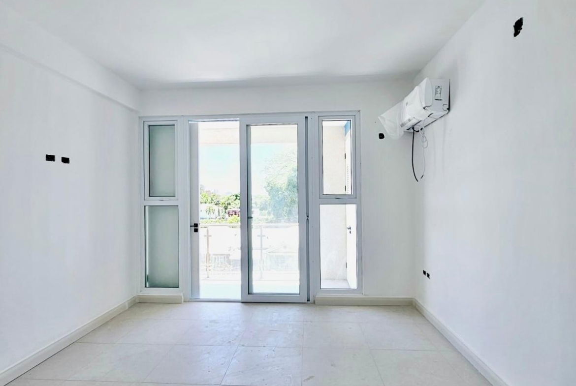 Third image of 401-44 Upper Waterloo Road in Kingston 10, St. Andrew, Jamaica - property is For Sale