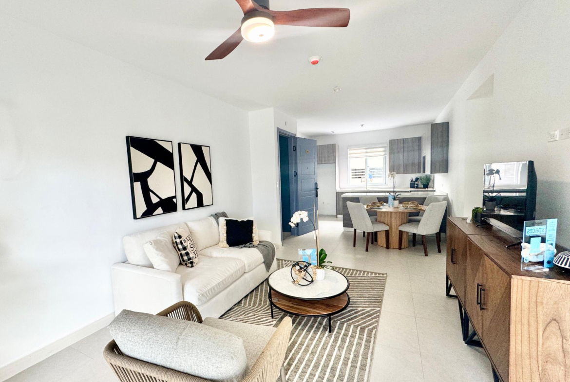 Seventh image of 401-44 Upper Waterloo Road in Kingston 10, St. Andrew, Jamaica - property is For Sale