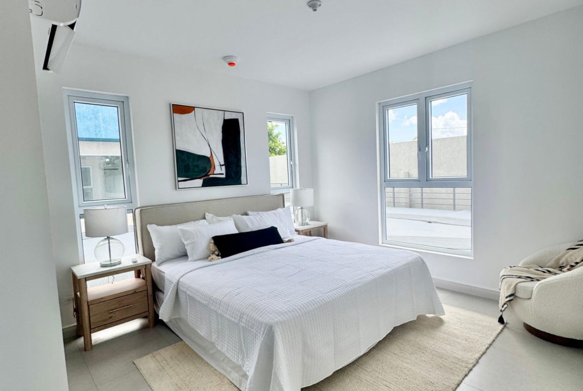 Eighth image of 401-44 Upper Waterloo Road in Kingston 10, St. Andrew, Jamaica - property is For Sale