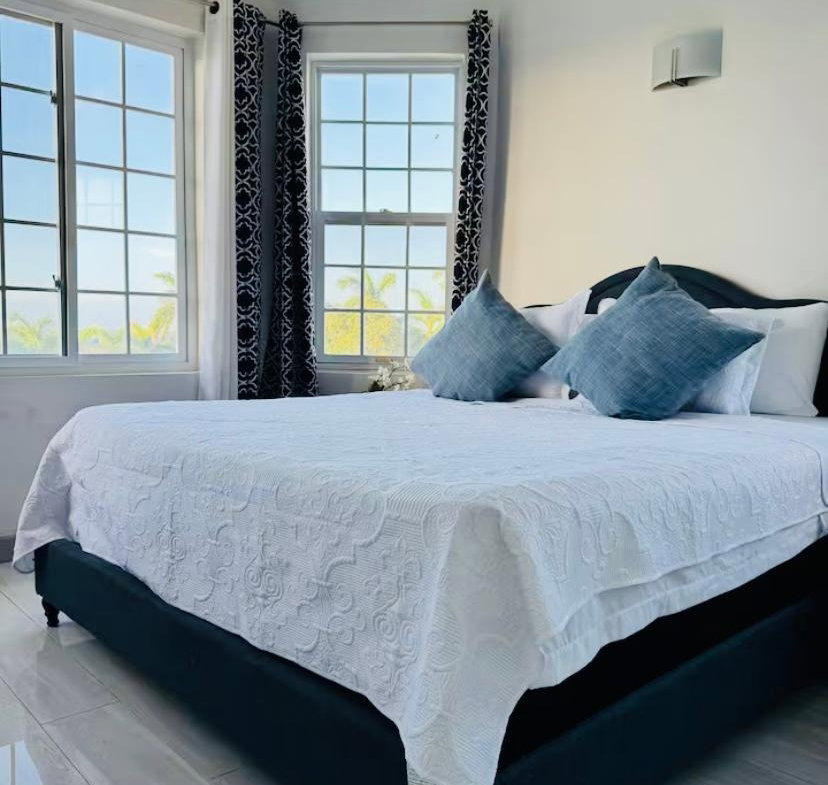 Seventh image of B-30-501 Rose Hall in Rose Hall, St. James, Jamaica - property is For Rent