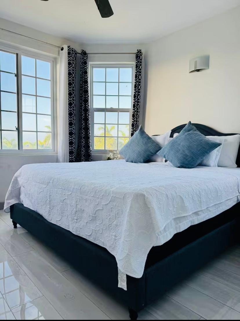 Seventh image of B-30-501 Rose Hall in Rose Hall, St. James, Jamaica - property is For Rent