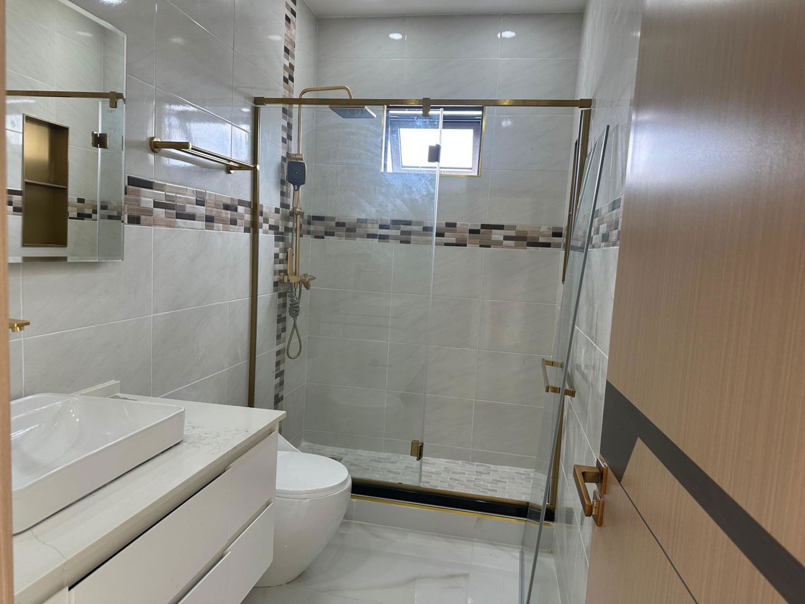 Luxury-Beachfront-Apartments-Villas-for-Sale-in-St.-Ann-Jamaica-Paradisiac-Beach-Club Fourteenth image of G203- Paradisiac Beach Club, on in Ocho Rios, St. Ann, Jamaica - property is For Sale