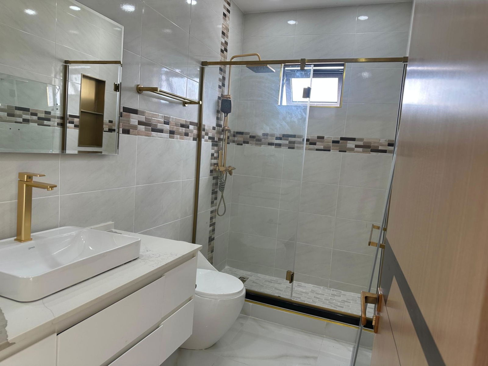 Luxury-Beachfront-Apartments-Villas-for-Sale-in-St.-Ann-Jamaica-Paradisiac-Beach-Club Seventeenth image of G203- Paradisiac Beach Club, on in Ocho Rios, St. Ann, Jamaica - property is For Sale