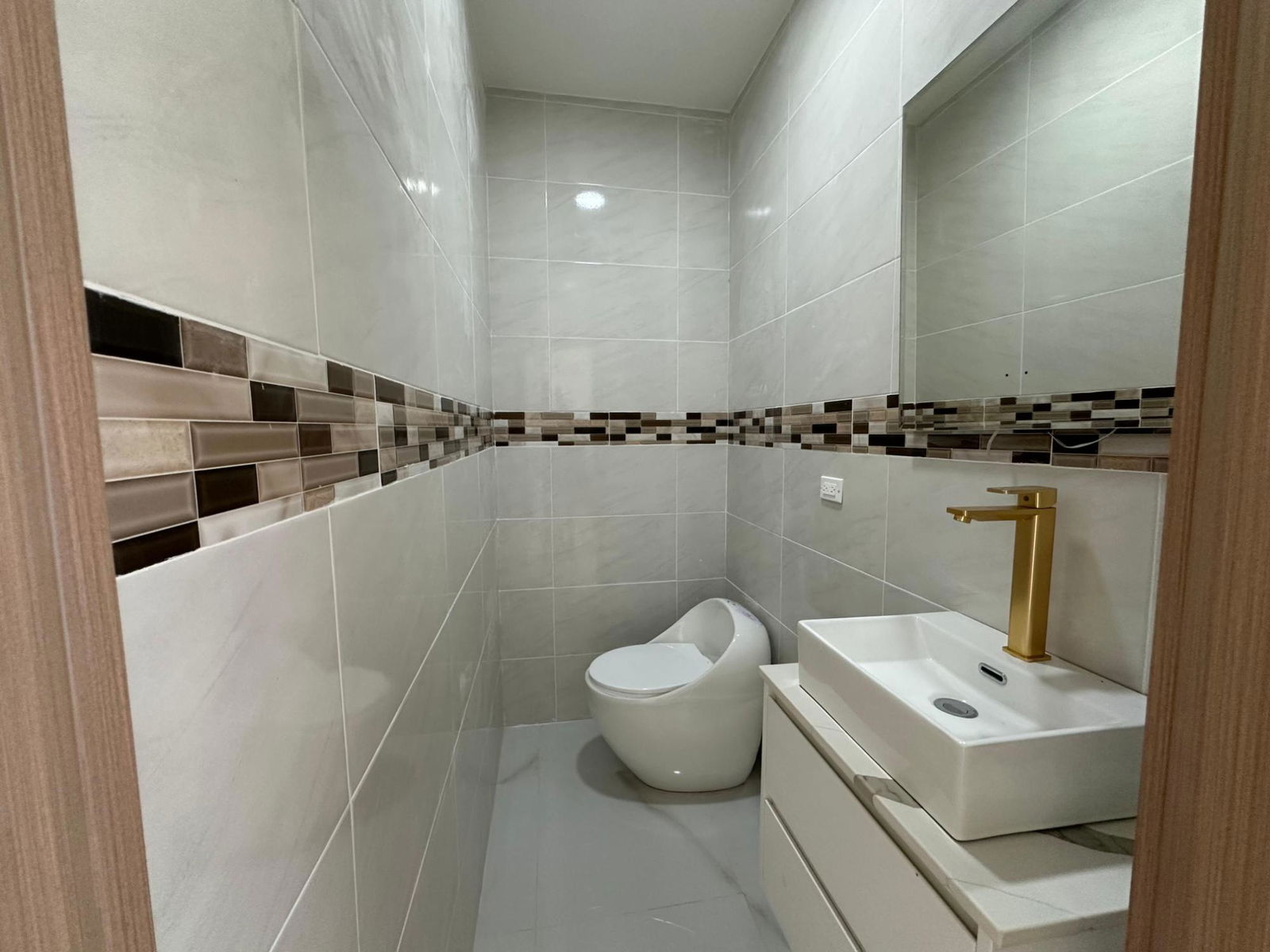 Luxury-Beachfront-Apartments-Villas-for-Sale-in-St.-Ann-Jamaica-Paradisiac-Beach-Club Twenty-Fourth image of G203- Paradisiac Beach Club, on in Ocho Rios, St. Ann, Jamaica - property is For Sale