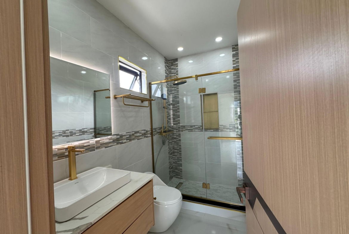 Ninth image of H302- Paradisiac Beach Club, on in Ocho Rios, St. Ann, Jamaica - property is For Sale