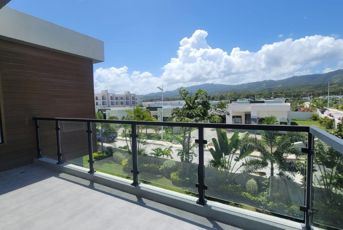 Fifteenth image of 263- Paradisiac Beach Club, on in Ocho Rios, St. Ann, Jamaica - property is For Sale