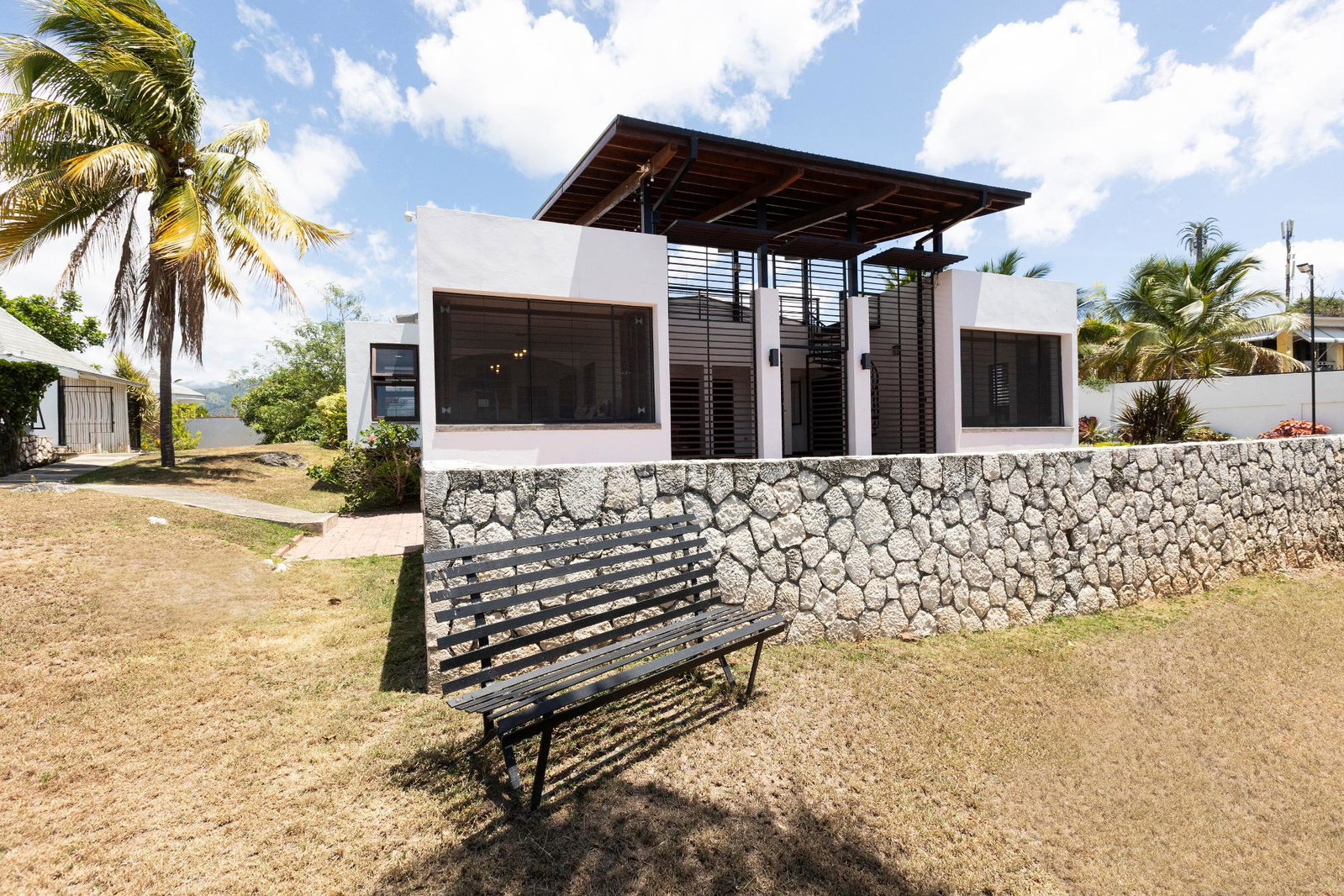 Nineteenth image of 4 Montclair Drive in Kingston 6, St. Andrew, Jamaica - property is For Sale