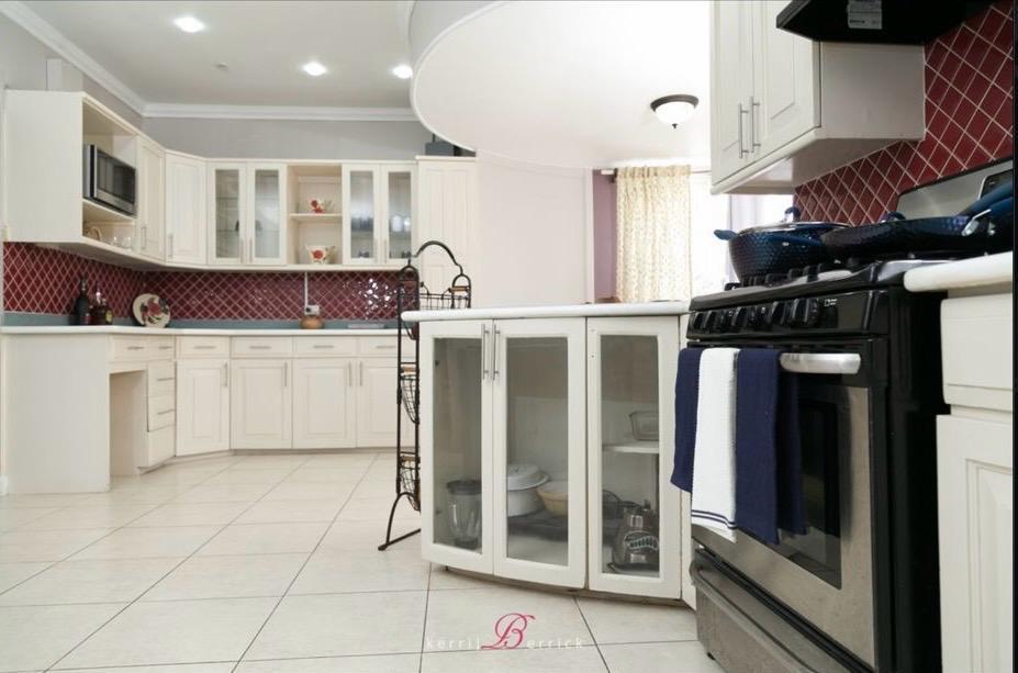 Sixteenth image of Cherry Garden in Kingston 8, St. Andrew, Jamaica - property is For Sale