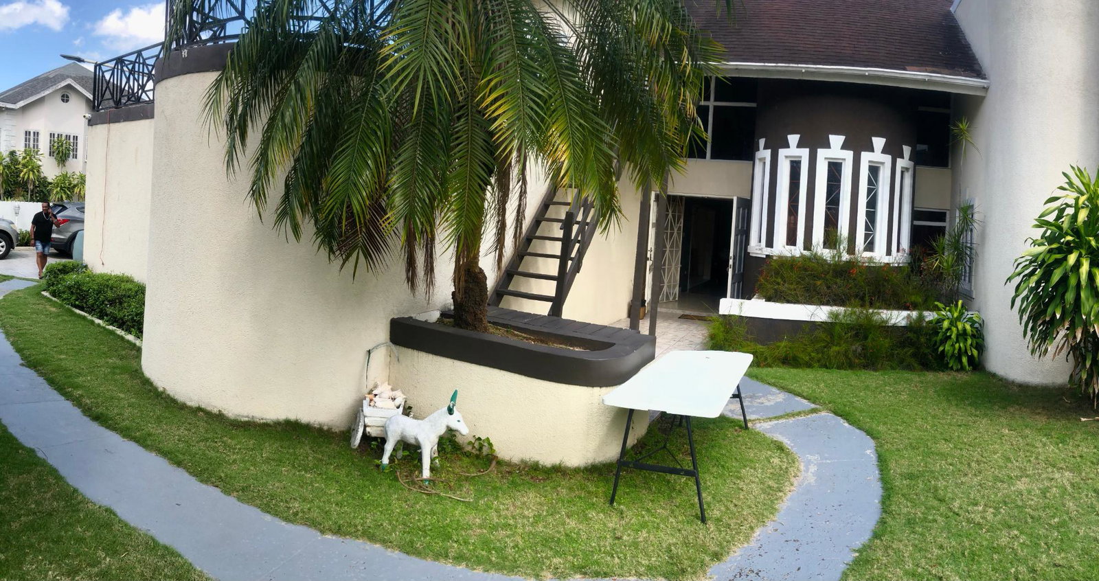 Tenth image of Cherry Garden in Kingston 8, St. Andrew, Jamaica - property is For Sale