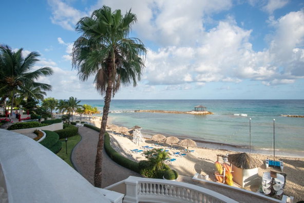 Twenty-Eighth image of A707 Jewel Grande Resort in Montego Bay, St. James, Jamaica - property is For Sale