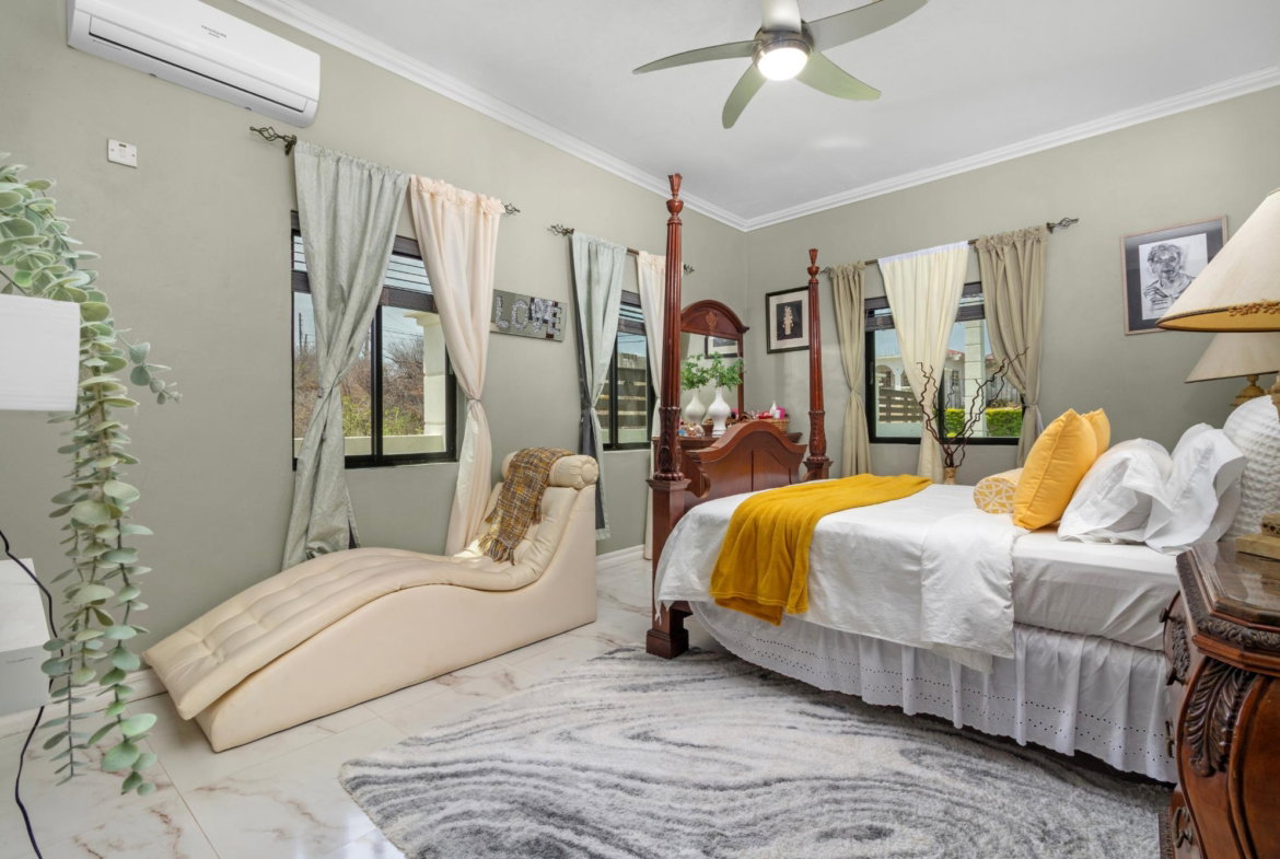 Eleventh image of Sandhills Circle in HELLSHIRE HILLS, St. Catherine, Jamaica - property is For Sale