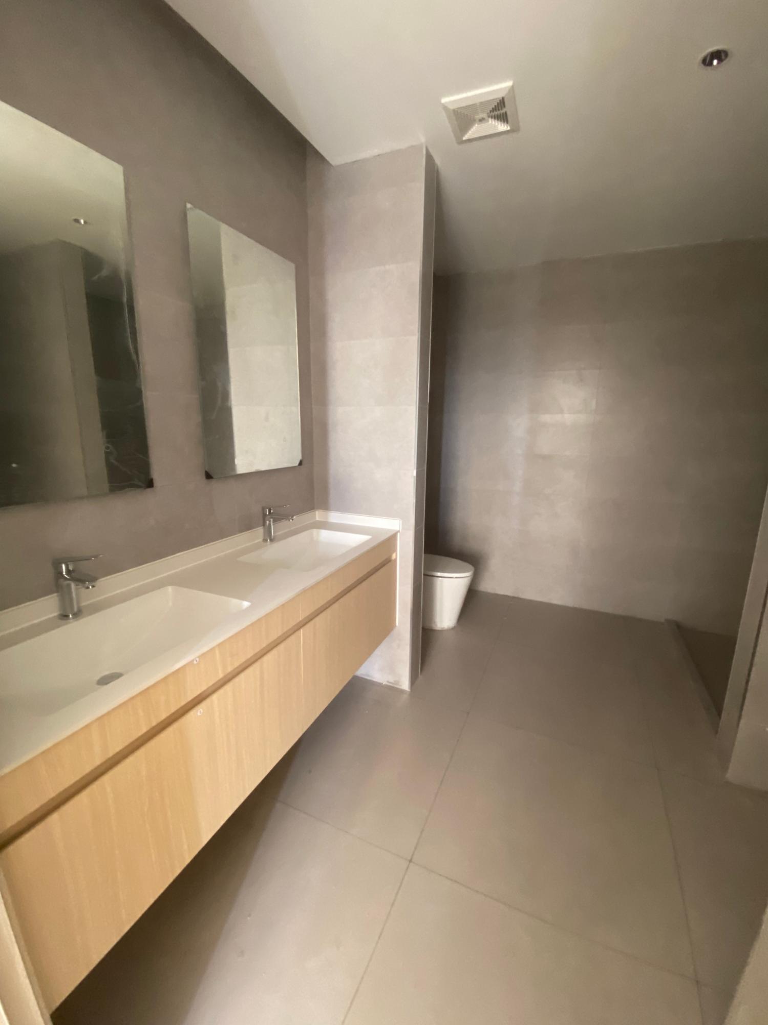 Eighteenth image of 404-2 Somerton Avenue in Kingston 6, St. Andrew, Jamaica - property is For Sale