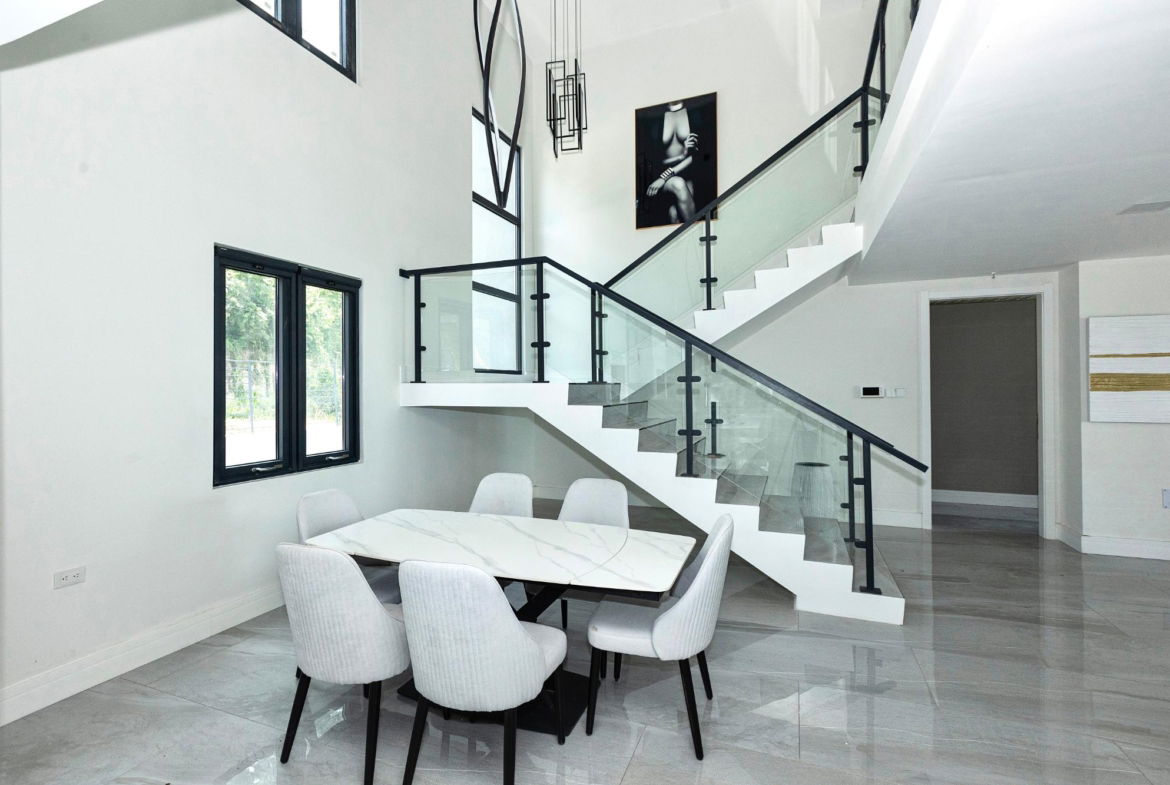 Fifth image of B-19- Spyglass, Penthouse in Kingston 6, St. Andrew, Jamaica - property is For Sale