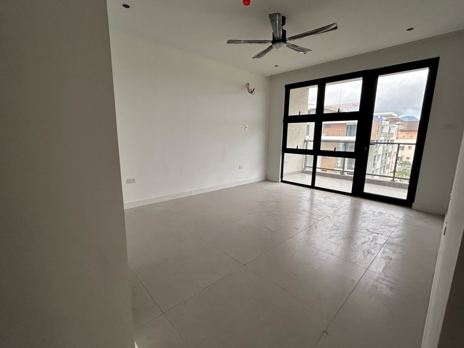 Fourteenth image of 402-2 Somerton Avenue in Kingston 6, St. Andrew, Jamaica - property is For Sale