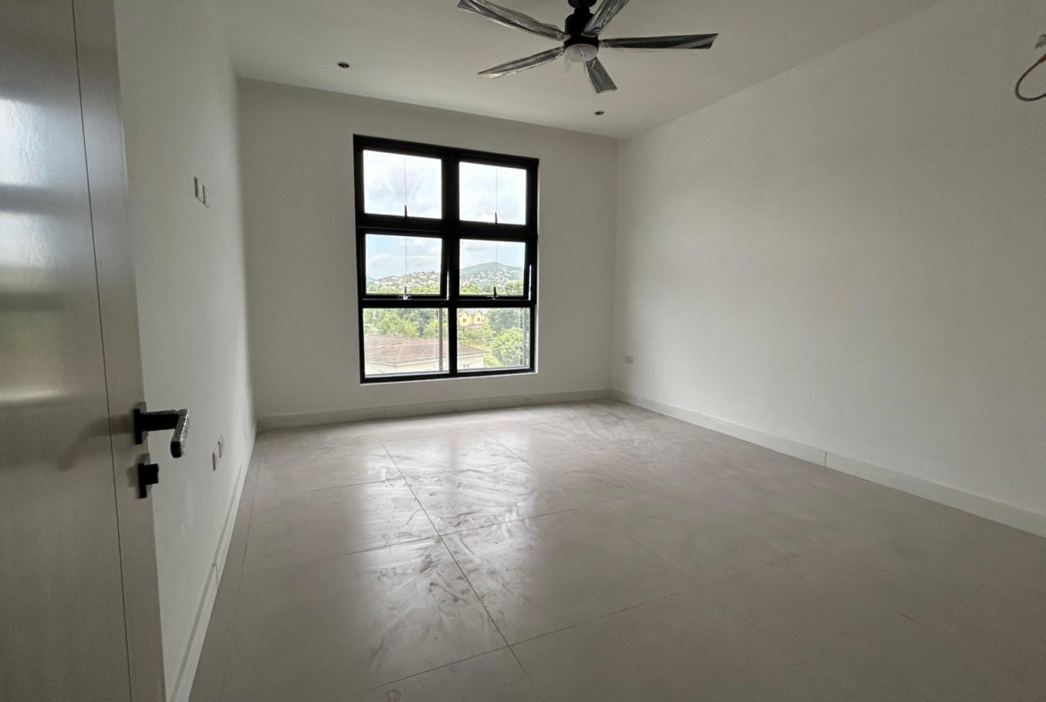 Sixteenth image of 402-2 Somerton Avenue in Kingston 6, St. Andrew, Jamaica - property is For Sale