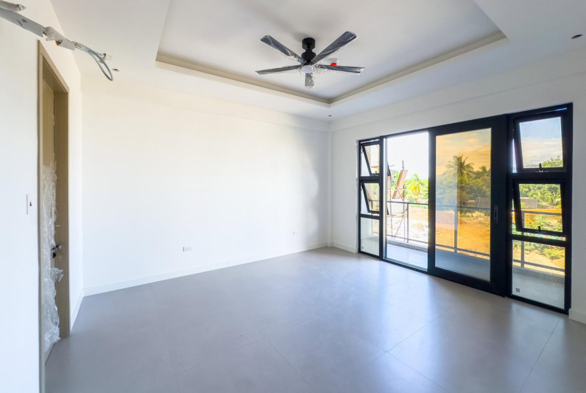 Fifth image of 403-2 Somerton Avenue in Kingston 6, St. Andrew, Jamaica - property is For Sale