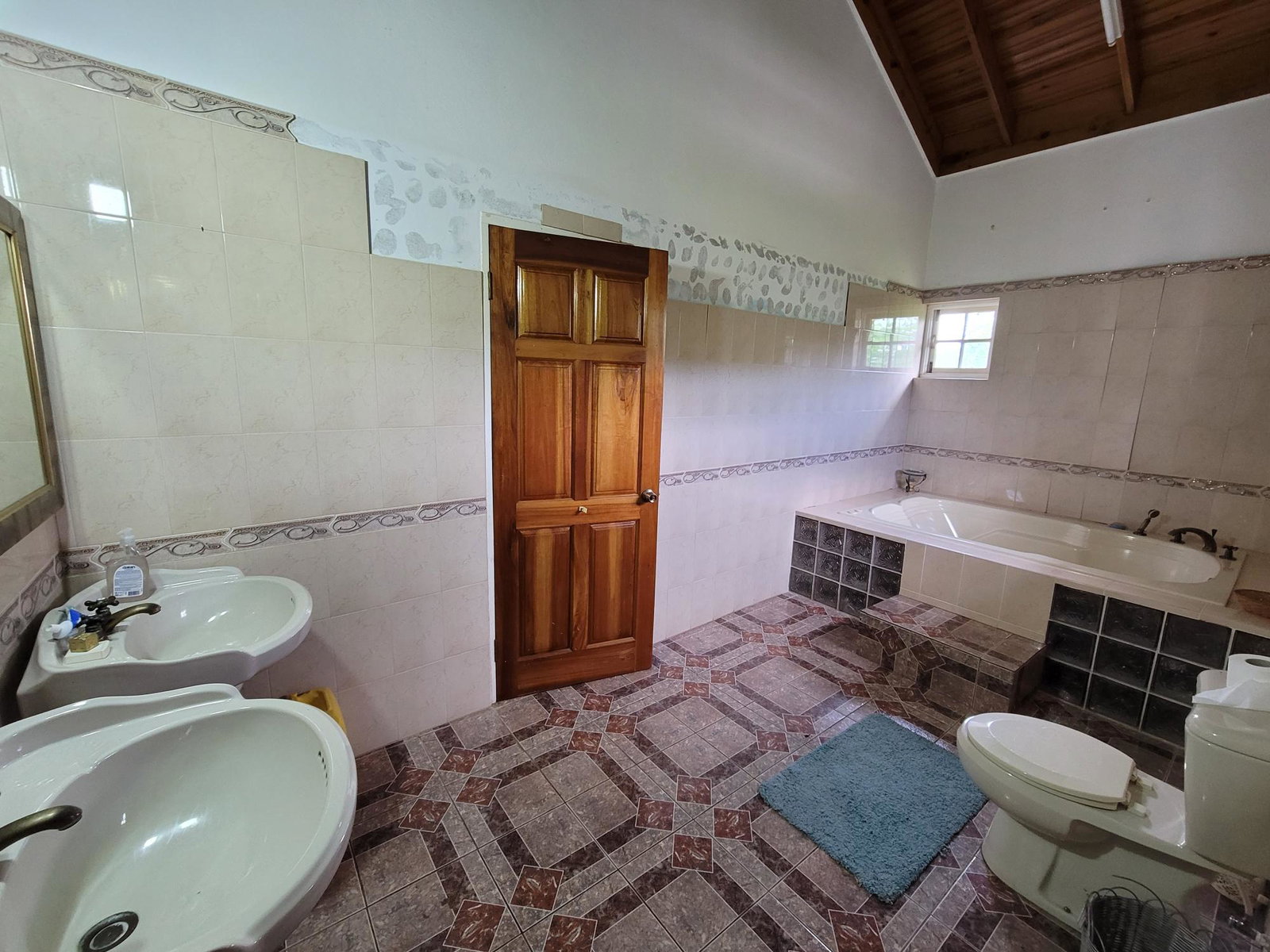 Thirtieth image of Lot 13 Maverly Mountain, Swan s in Kingston 19, St. Andrew, Jamaica - property is For Sale