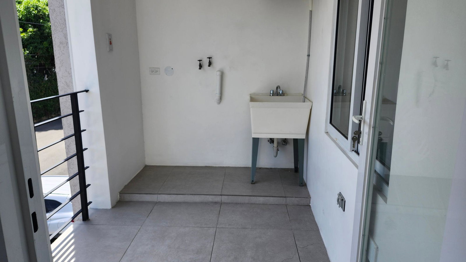 Ninth image of C7-67 Shortwood Road, Kgn 8 in Kingston 8, St. Andrew, Jamaica - property is For Rent