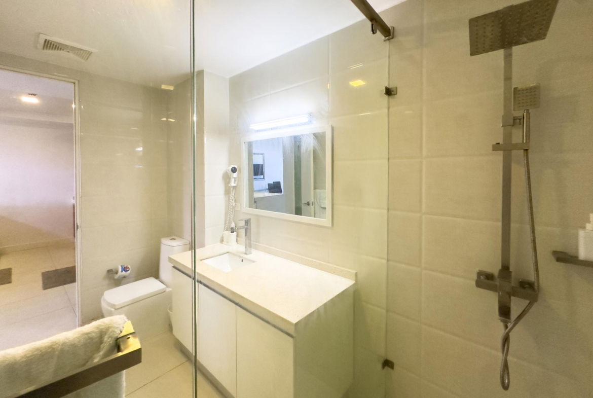 Ninth image of 308-20 South Avenue in Kingston 10, St. Andrew, Jamaica - property is For Sale