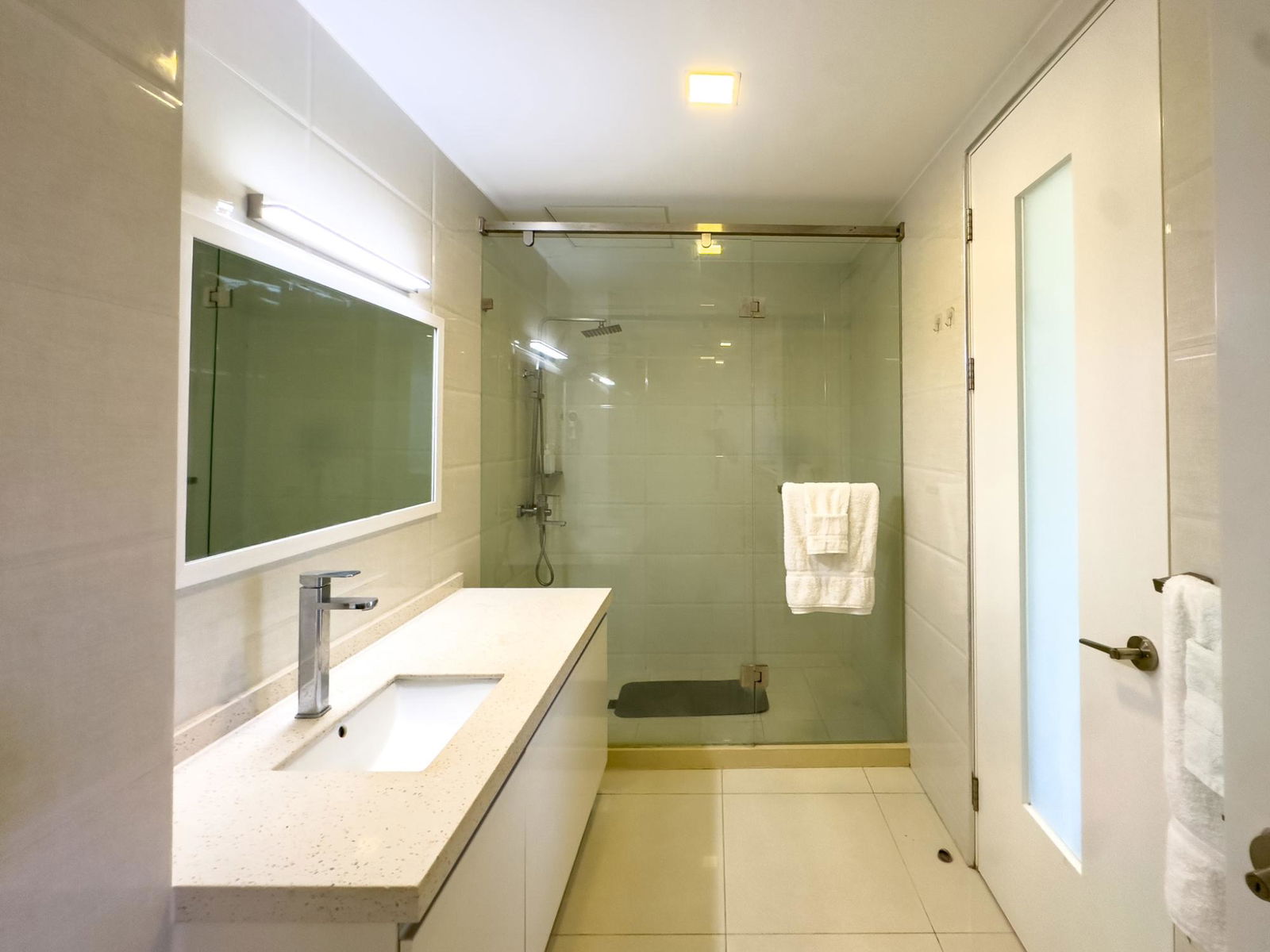 Modern-1-Bed-Apartment-for-Sale-at-20-South-Kingston-Jamaica Tenth image of 308-20 South Avenue in Kingston 10, St. Andrew, Jamaica - property is For Sale