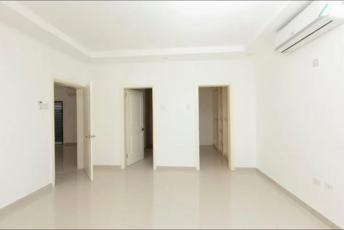 Fourth image of 13-5 Charlemont Avenue Kingsto in Kingston 6, St. Andrew, Jamaica - property is For Rent