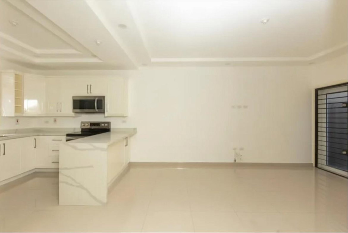 Ninth image of 13-5 Charlemont Avenue Kingsto in Kingston 6, St. Andrew, Jamaica - property is For Rent