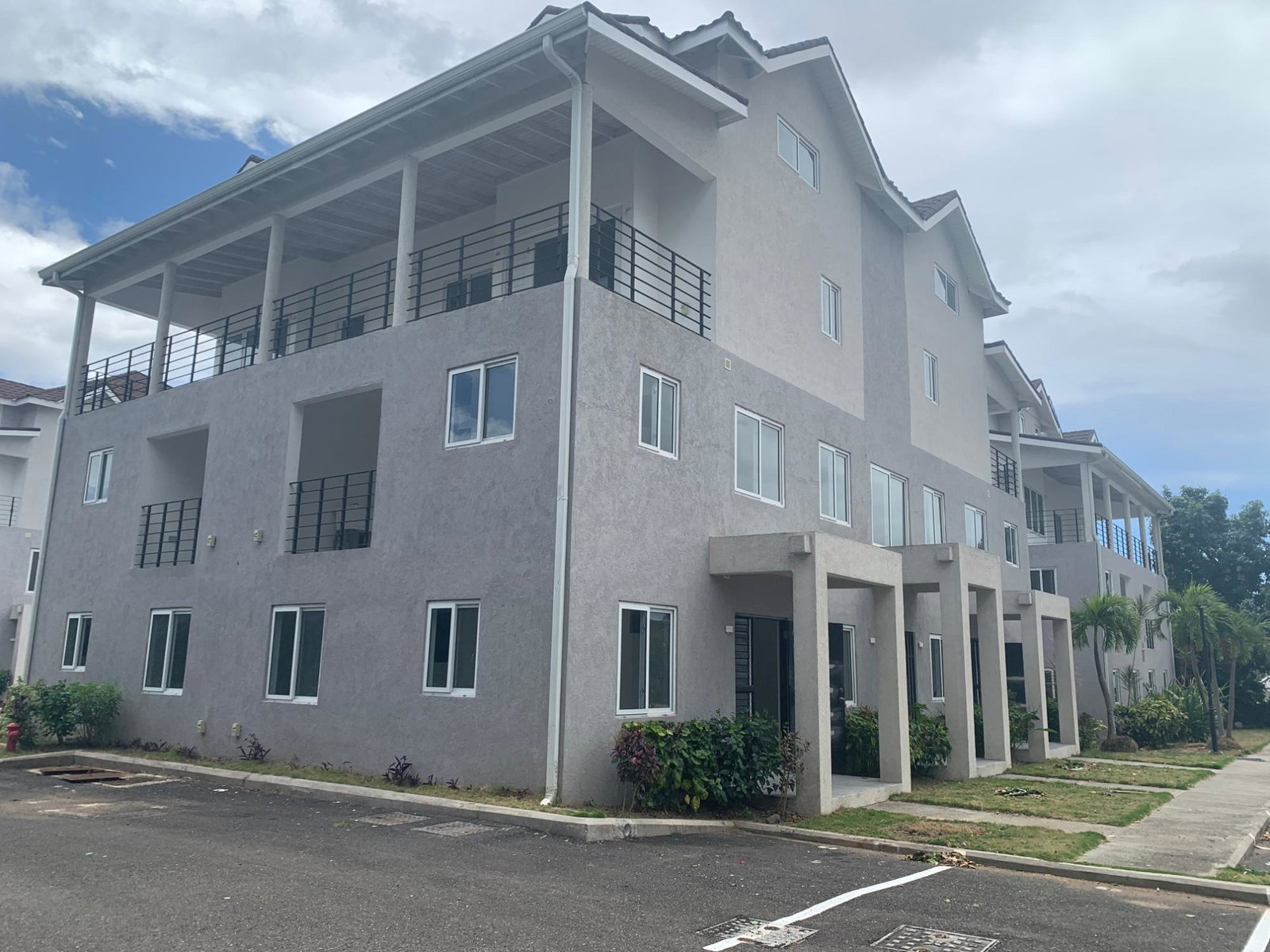 Sixteenth image of E3-67 Shortwood Road in Kingston 8, St. Andrew, Jamaica - property is For Rent