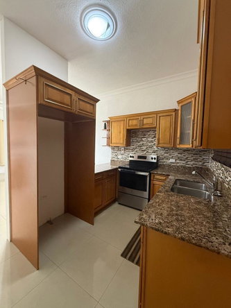 Thirteenth image of Apt. 2-23 1/2 Elizabeth Avenue in Kingston 10, St. Andrew, Jamaica - property is For Rent