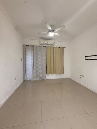 Ninth image of Apt. 2-23 1/2 Elizabeth Avenue in Kingston 10, St. Andrew, Jamaica - property is For Rent