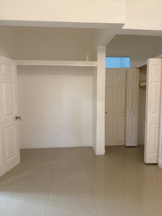 Tenth image of Apt. 2-23 1/2 Elizabeth Avenue in Kingston 10, St. Andrew, Jamaica - property is For Rent