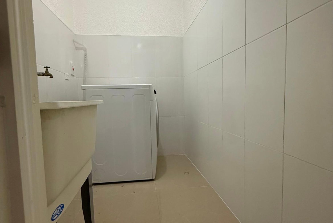 Eleventh image of 3-10 Sunset Drive in Kingston 10, St. Andrew, Jamaica - property is For Rent